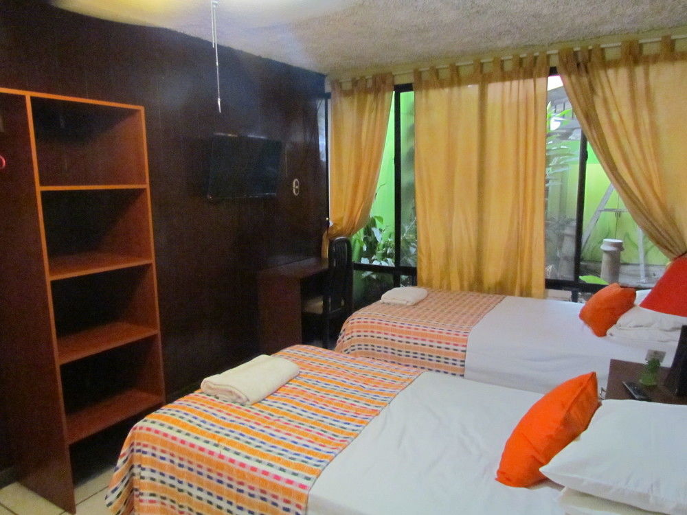 Hotel Antiguo Antiguo Cuscatlán Esterno foto